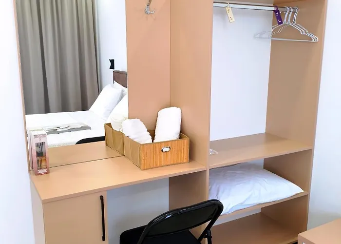 L & B Apartment *